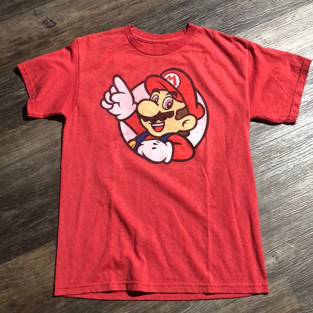 Super Mario Bros men’s T-shirt size M